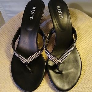 Mixit evening sandals kitten heel rhinestone sz 7